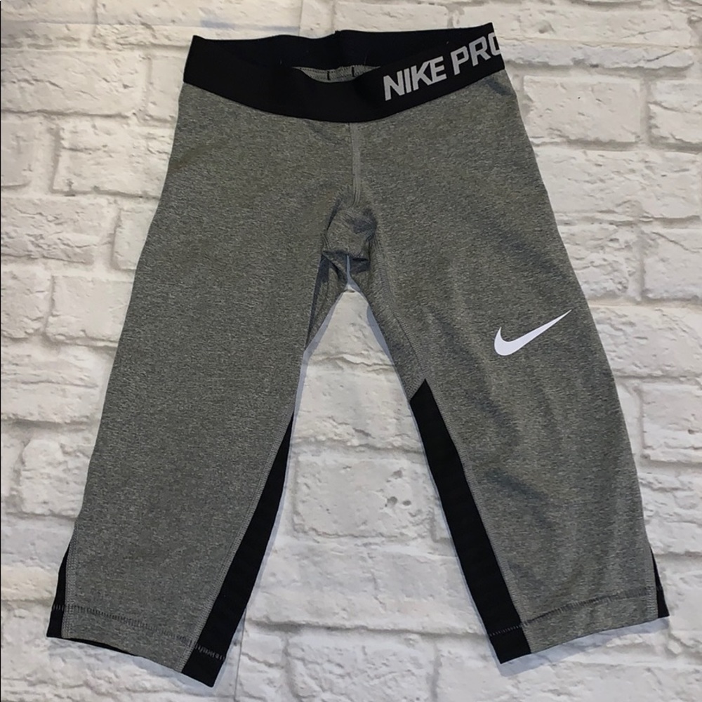 Boys Nike crop leggings (under basketball shorts)